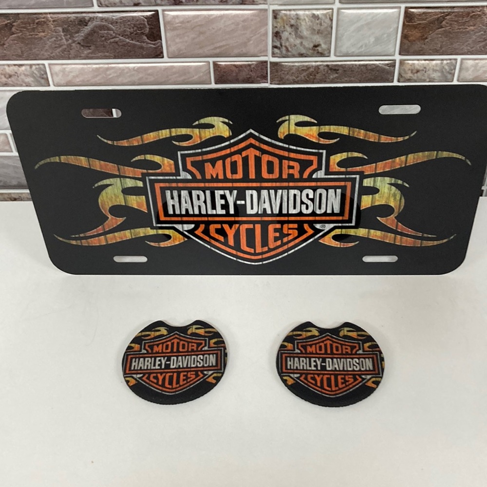 COPY - Harley Davidson License Plate With Cup Holder Inserts